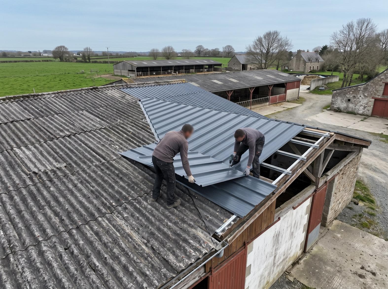 Hangar agricole avec toiture bac acier près de Pontivy